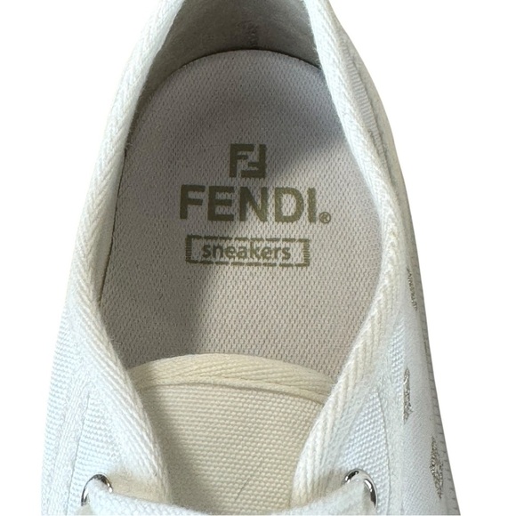 Fendi Domino White Canvas Logo Sneakers Size 40 / US 10 – Pristine Condition - Picture 12 of 16